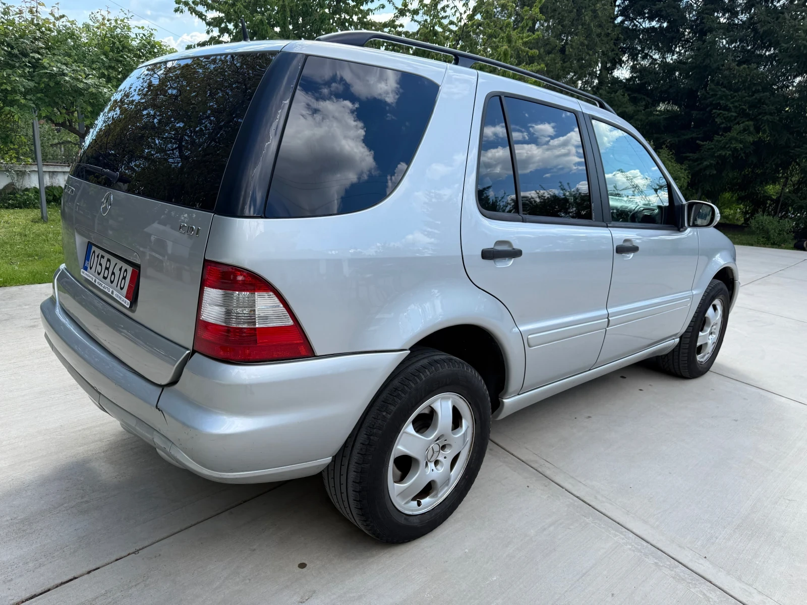 Mercedes-Benz ML 270 Facelift* Кожа* Navi* Top* , снимка 3 - Автомобили и джипове - 54413992