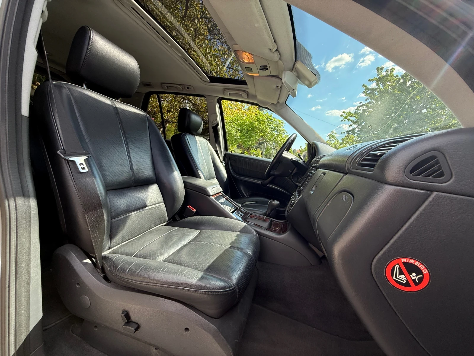Mercedes-Benz ML 270 Facelift* Кожа* Navi* Top* , снимка 11 - Автомобили и джипове - 54413992