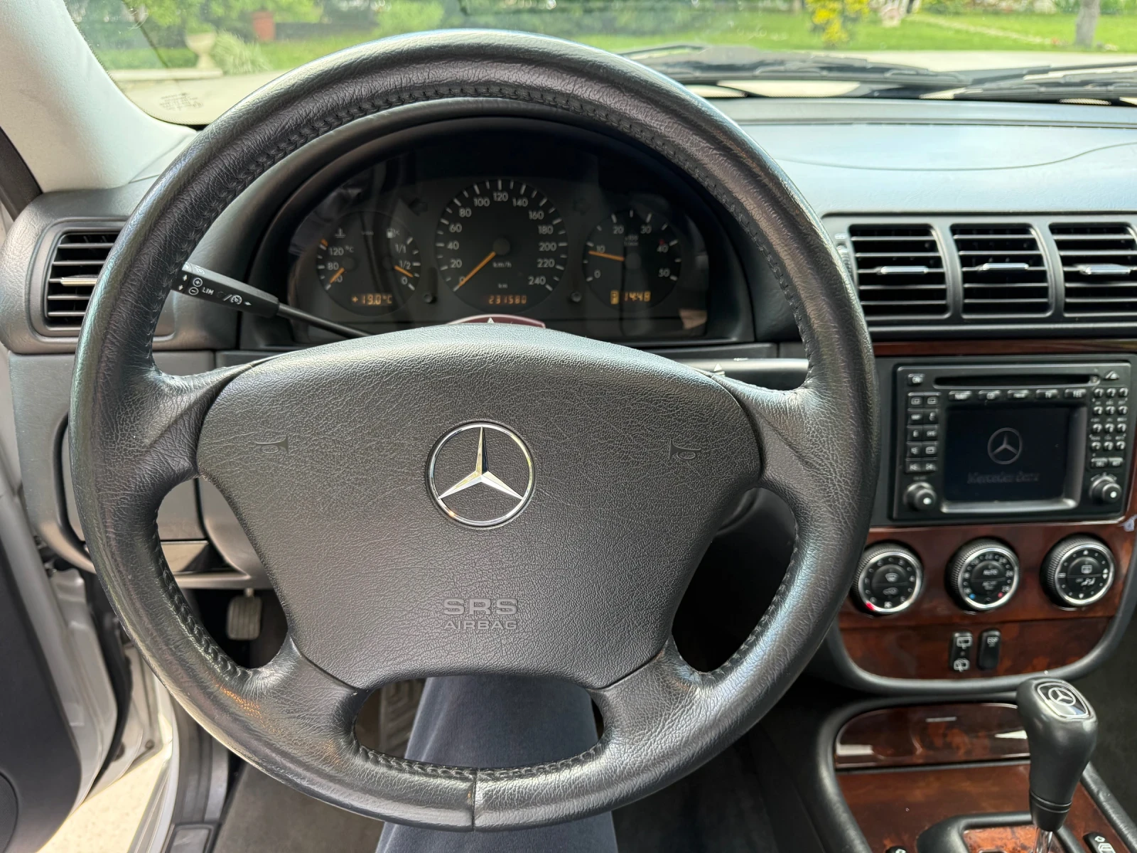 Mercedes-Benz ML 270 Facelift* Кожа* Navi* Top* , снимка 6 - Автомобили и джипове - 54413992