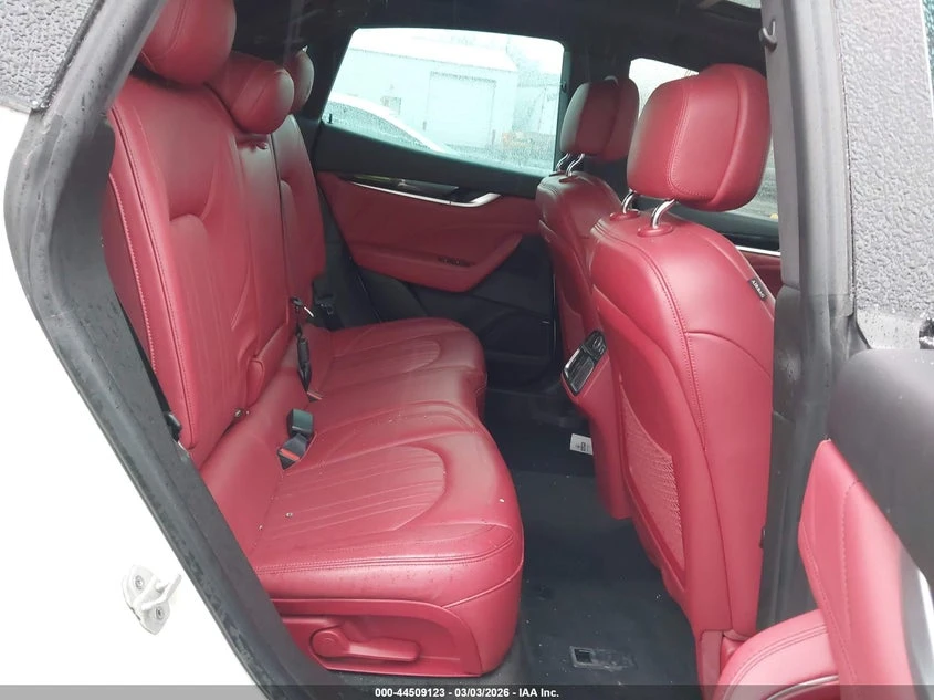 Maserati Levante 3.0l Gt, снимка 8 - Автомобили и джипове - 54964679