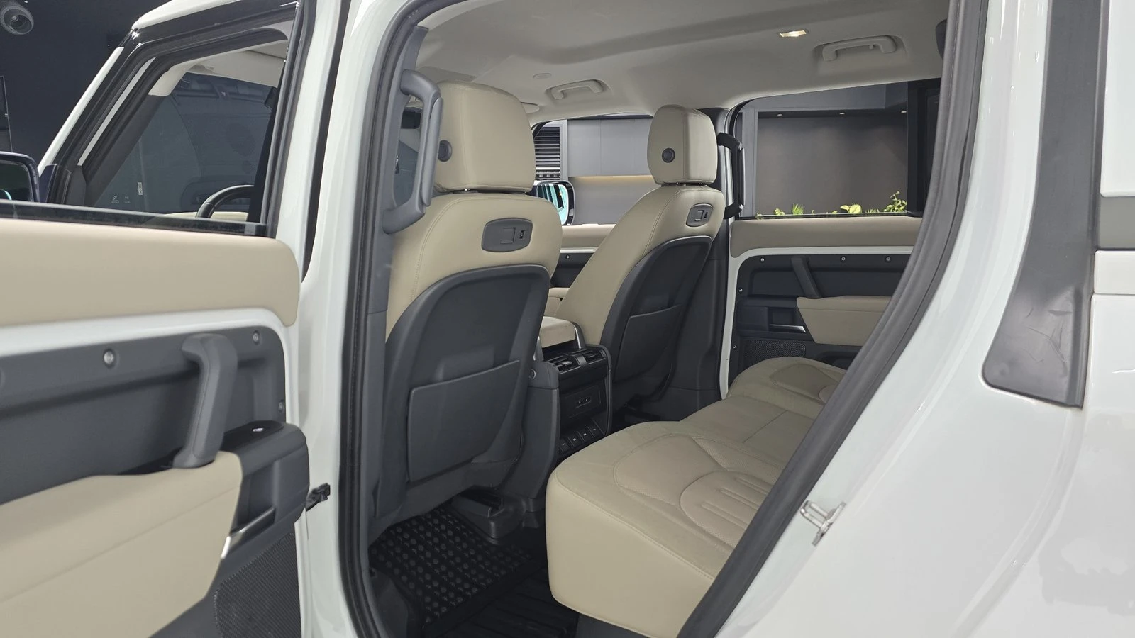 Land Rover Defender D240* 360* ������� �����* BLIND SPOT* ������ ���� | Mobile.bg � ����������� 11