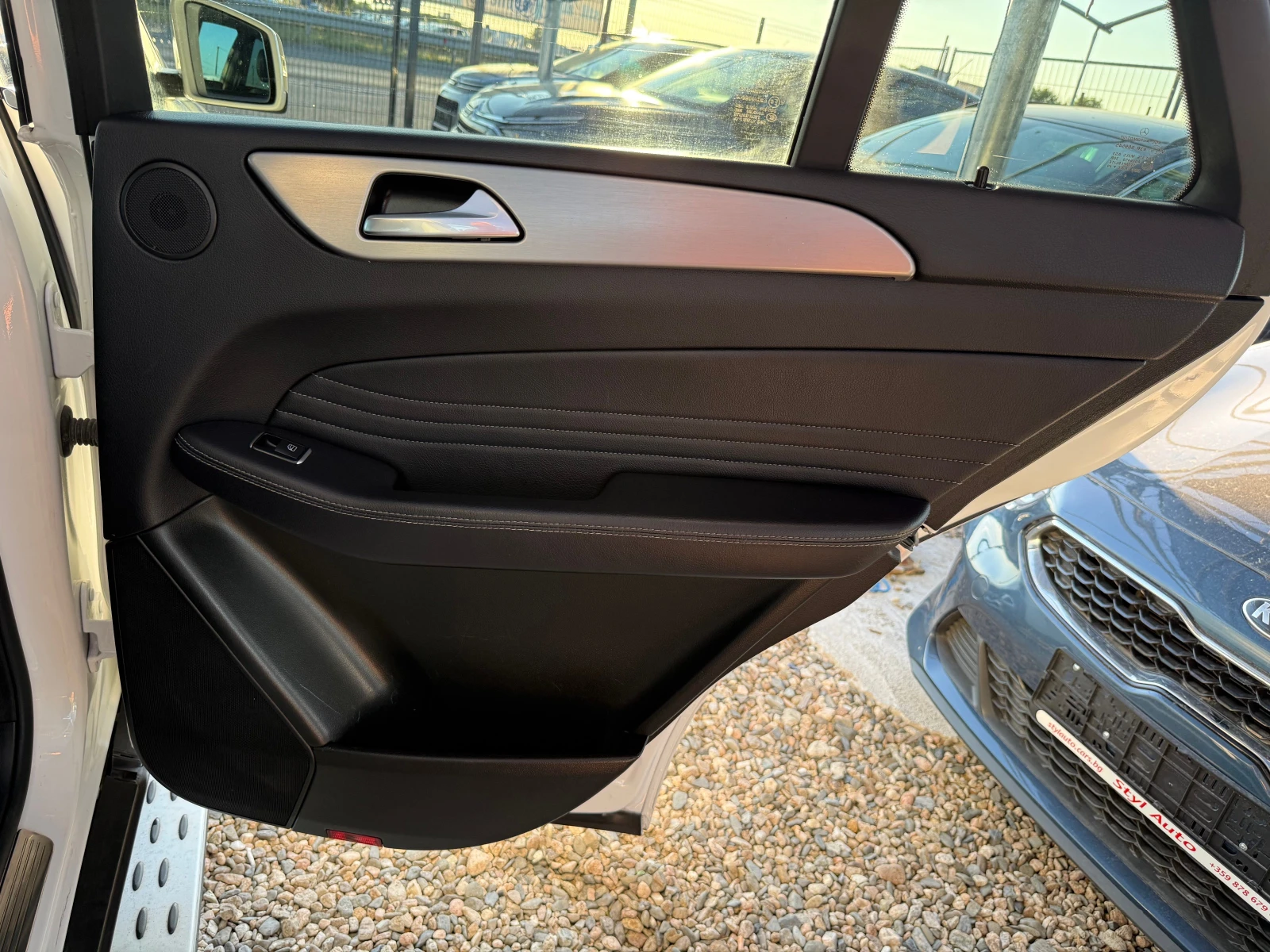 Mercedes-Benz ML 350 AMG  Вакуум, снимка 12 - Автомобили и джипове - 55483606