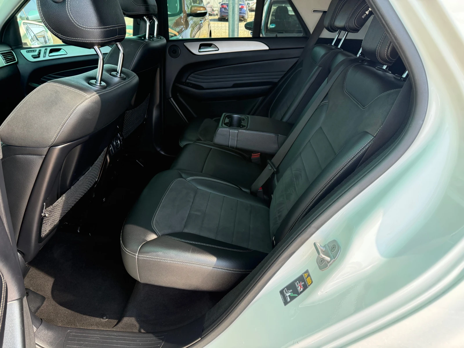 Mercedes-Benz ML 350 AMG  Вакуум, снимка 9 - Автомобили и джипове - 55483606