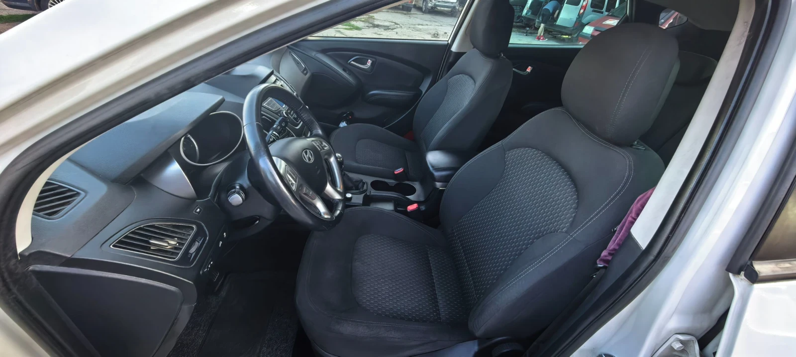 Hyundai IX35 1.6i-GPL/ ГАЗ, снимка 9 - Автомобили и джипове - 55873674