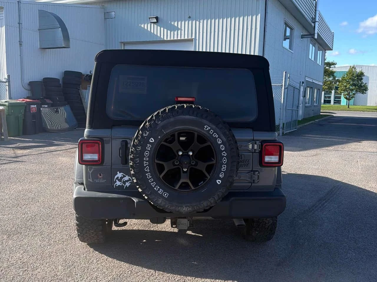 Jeep Wrangler * Unlimited Willys * CARFAX * ОПЦИЯ ЗА ФИНАНСИРАНЕ, снимка 4 - Автомобили и джипове - 56161900