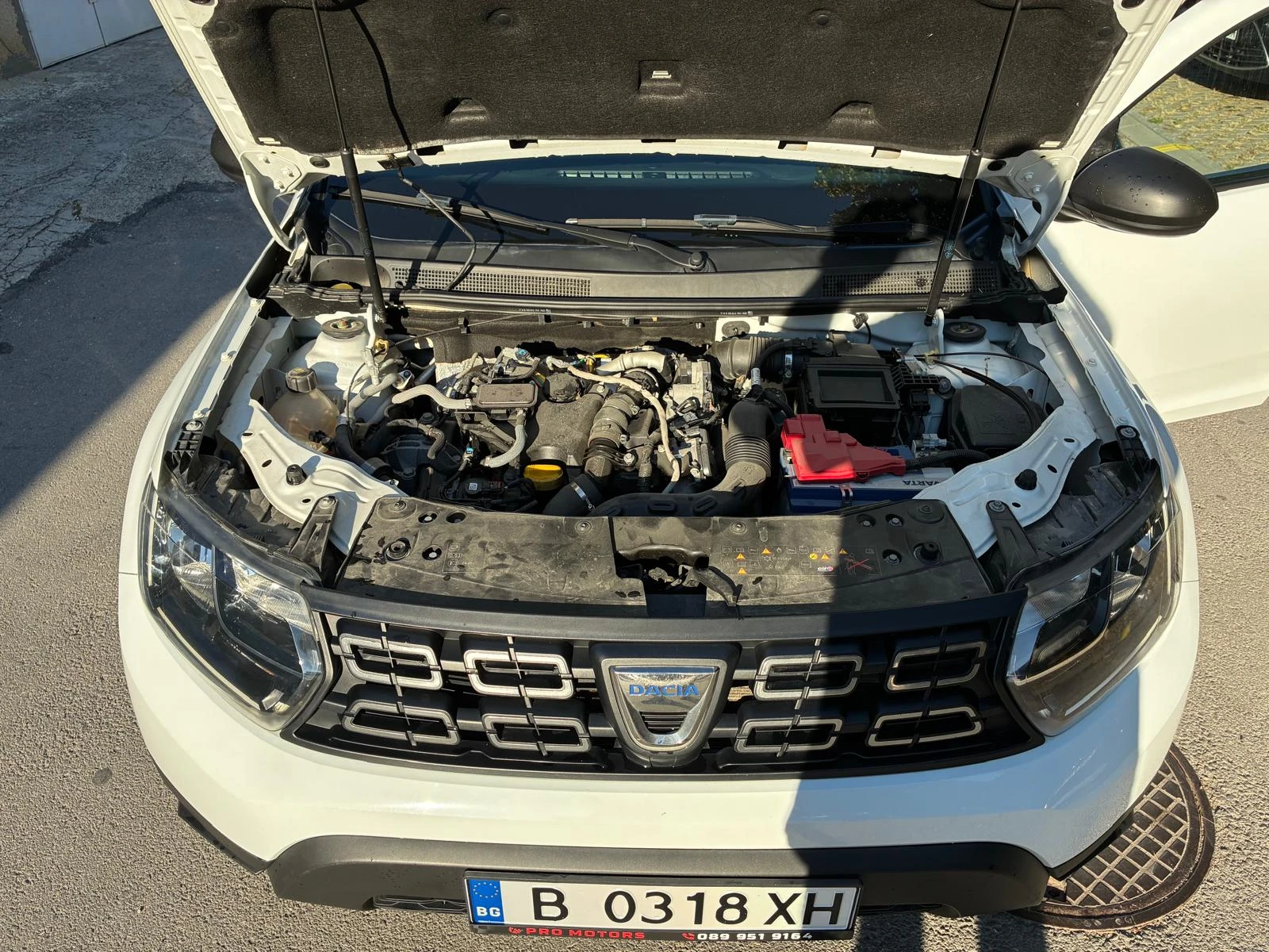 Dacia Duster, снимка 9 - Автомобили и джипове - 56537407