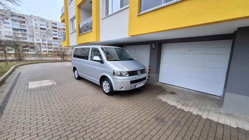 VW Multivan 2.0 TDI  6ск. 6+ 1, снимка 3 - Бусове и автобуси - 53301947