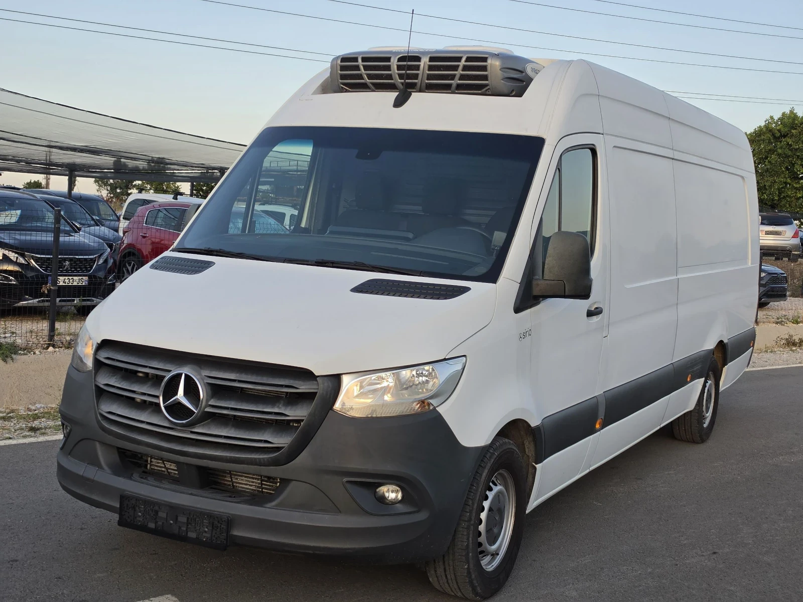 Mercedes-Benz Sprinter 319 319 ХЛАДИЛЕН