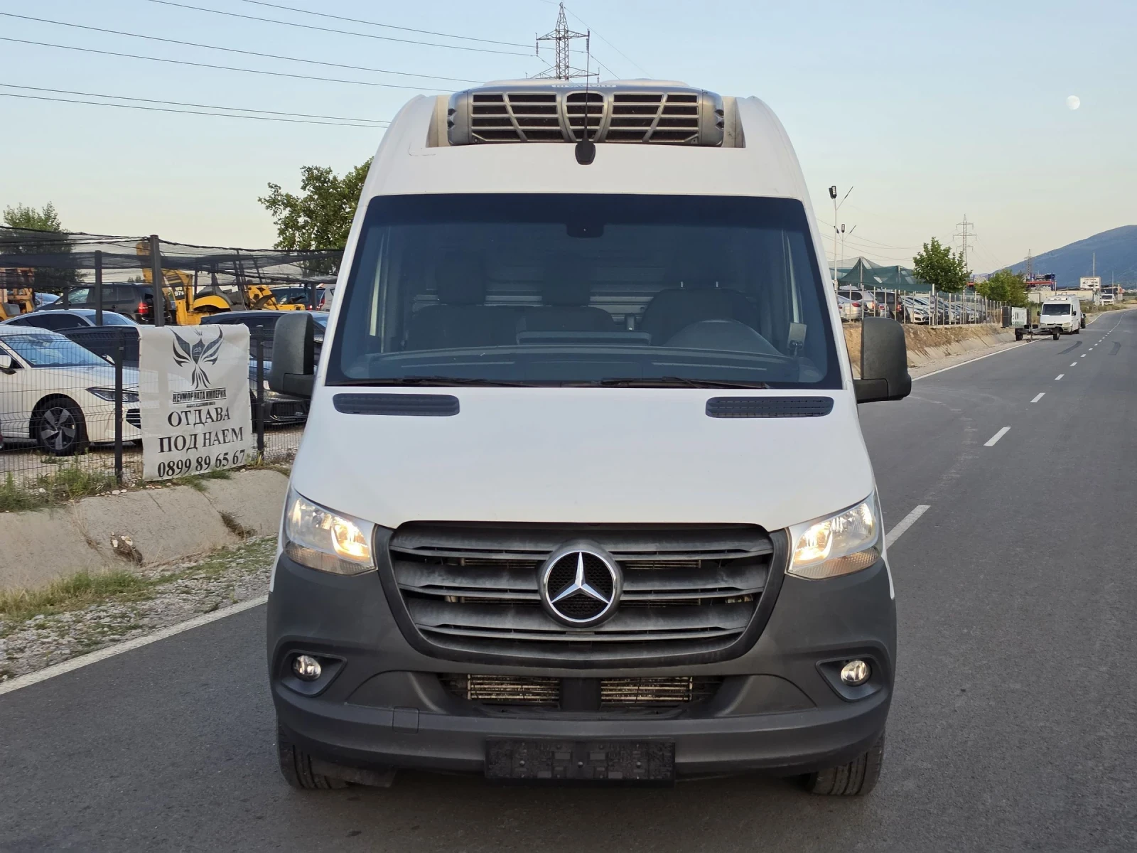 Mercedes-Benz Sprinter 319 319 ХЛАДИЛЕН, снимка 2 - Бусове и автобуси - 55426184