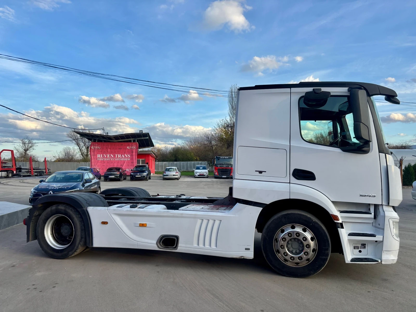 Mercedes-Benz Actros 1843 - изображение 4