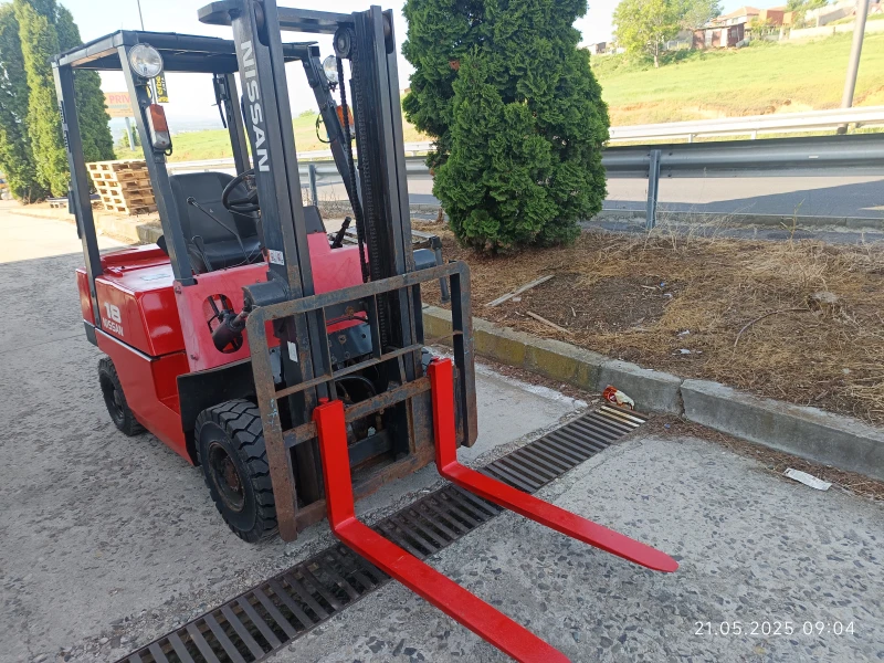 Мотокар Nissan  НОВ ВНОС 1.8кг, снимка 8 - Индустриална техника - 49845885