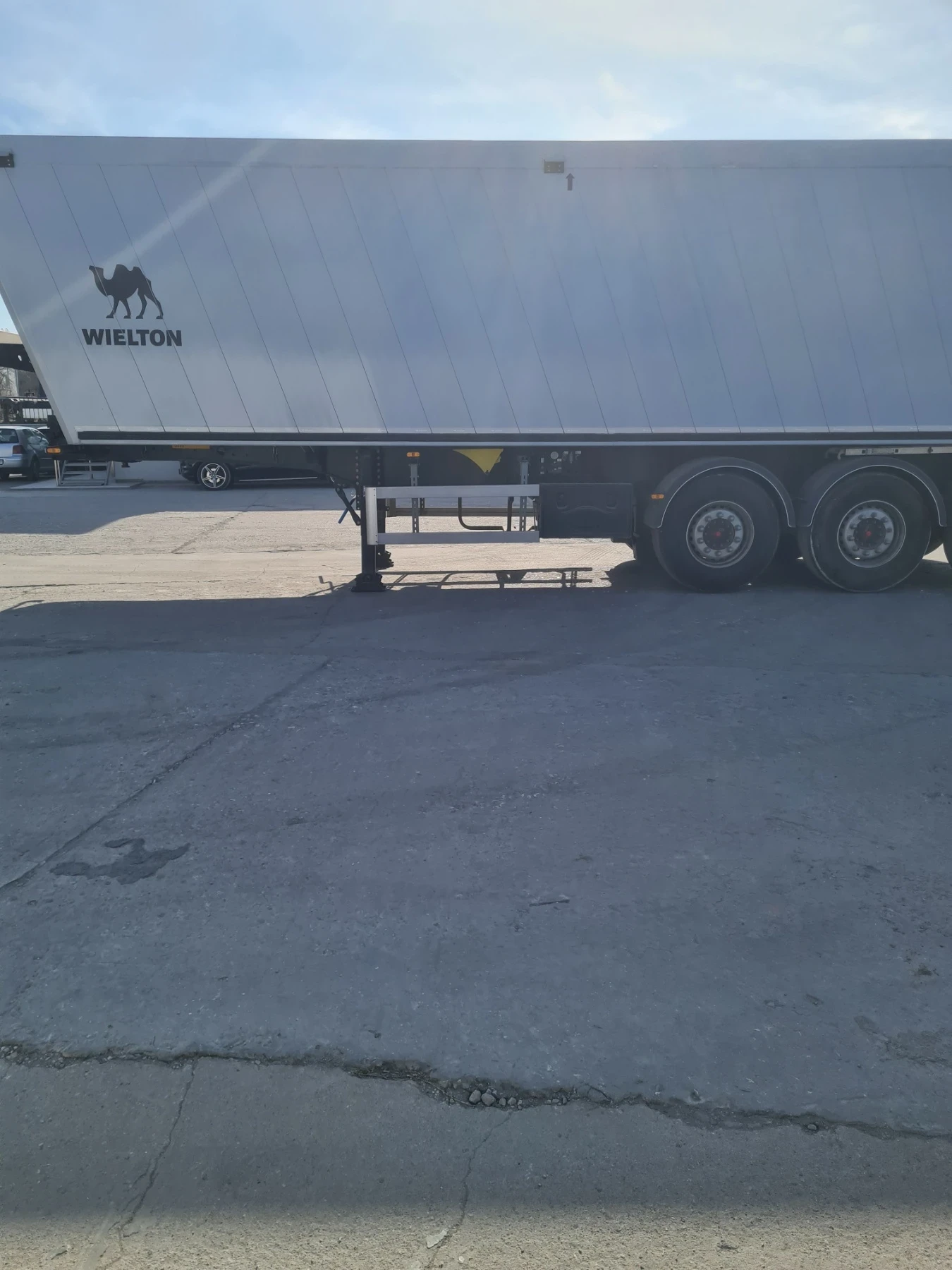 Полуремарке Wielton HB 48 AT, снимка 2 - Ремаркета - 54824579