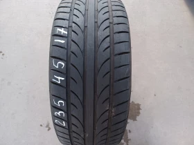 Гуми Летни 235/45R17, снимка 1 - Гуми и джанти - 49396587