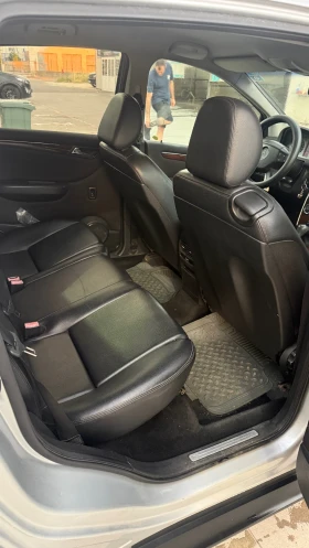 Mercedes-Benz B 180, снимка 7