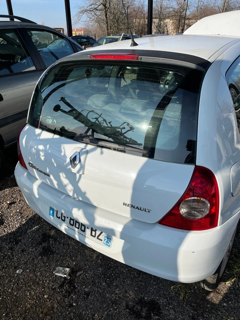 Renault Clio 2бр. 1.5DCI, снимка 2 - Автомобили и джипове - 47587496