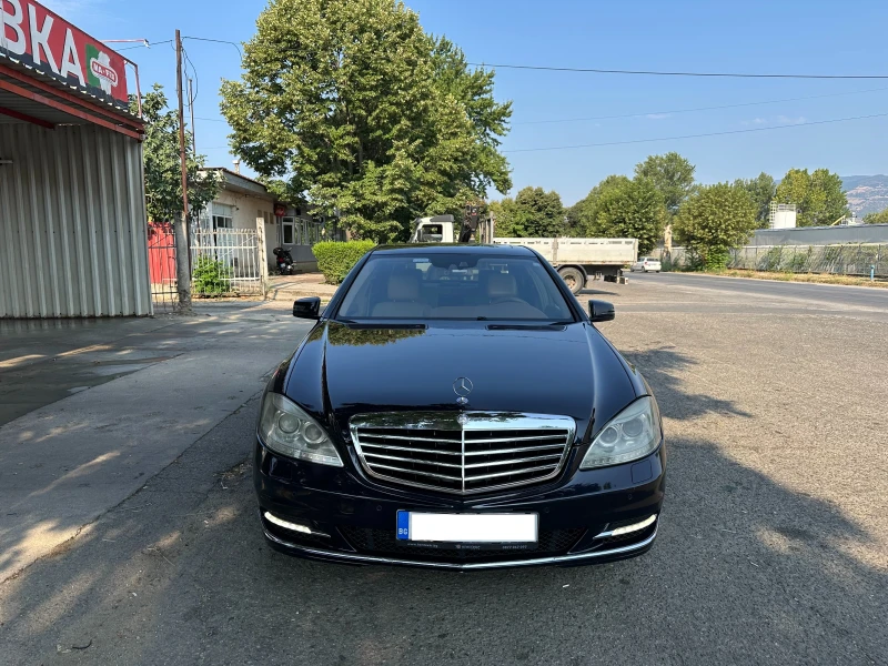 Mercedes-Benz S 350 CDI FULL Нощно Виждане Подгрев Обдухване Харман, снимка 2 - Автомобили и джипове - 47942443