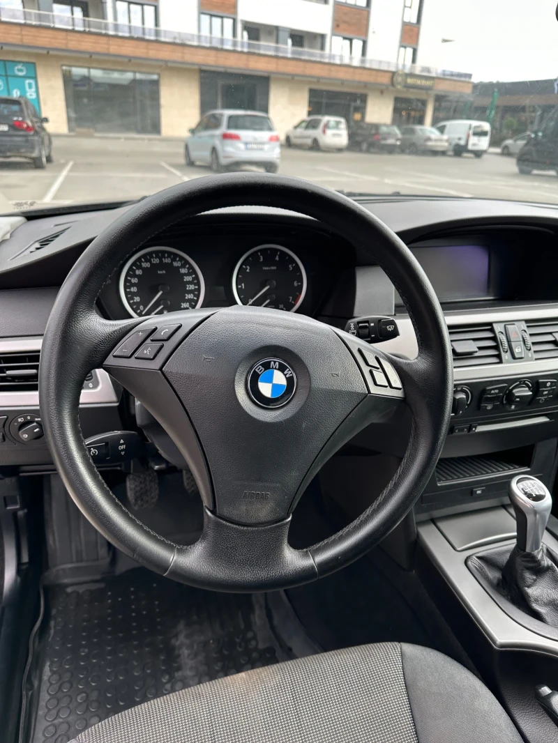 BMW 520 Performance, снимка 12 - Автомобили и джипове - 47408005