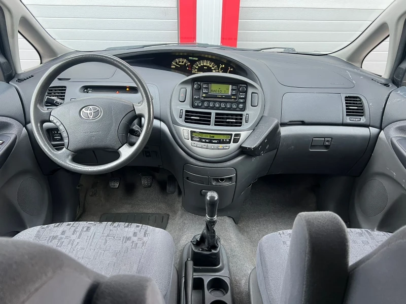 Toyota Previa D KLIMATRONIK 7-МЕСТНА , снимка 12 - Автомобили и джипове - 47555074