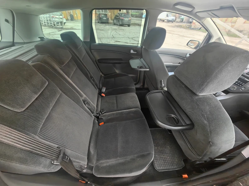 Ford C-max 2.0hdi 136ps, Ghia, 6 скорости, Отличен , снимка 16 - Автомобили и джипове - 47829057