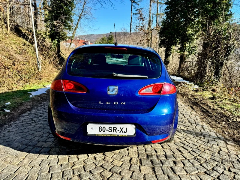 Seat Leon 1.6/газ , снимка 5 - Автомобили и джипове - 48619823