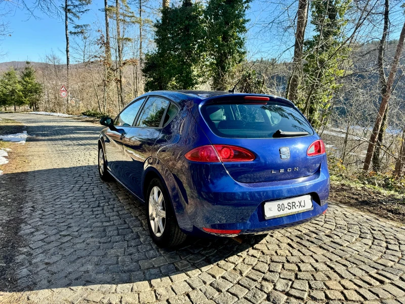 Seat Leon 1.6/газ , снимка 6 - Автомобили и джипове - 48619823