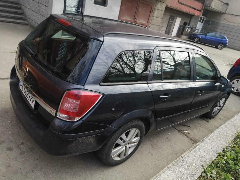 Opel Astra, снимка 17 - Автомобили и джипове - 48787905