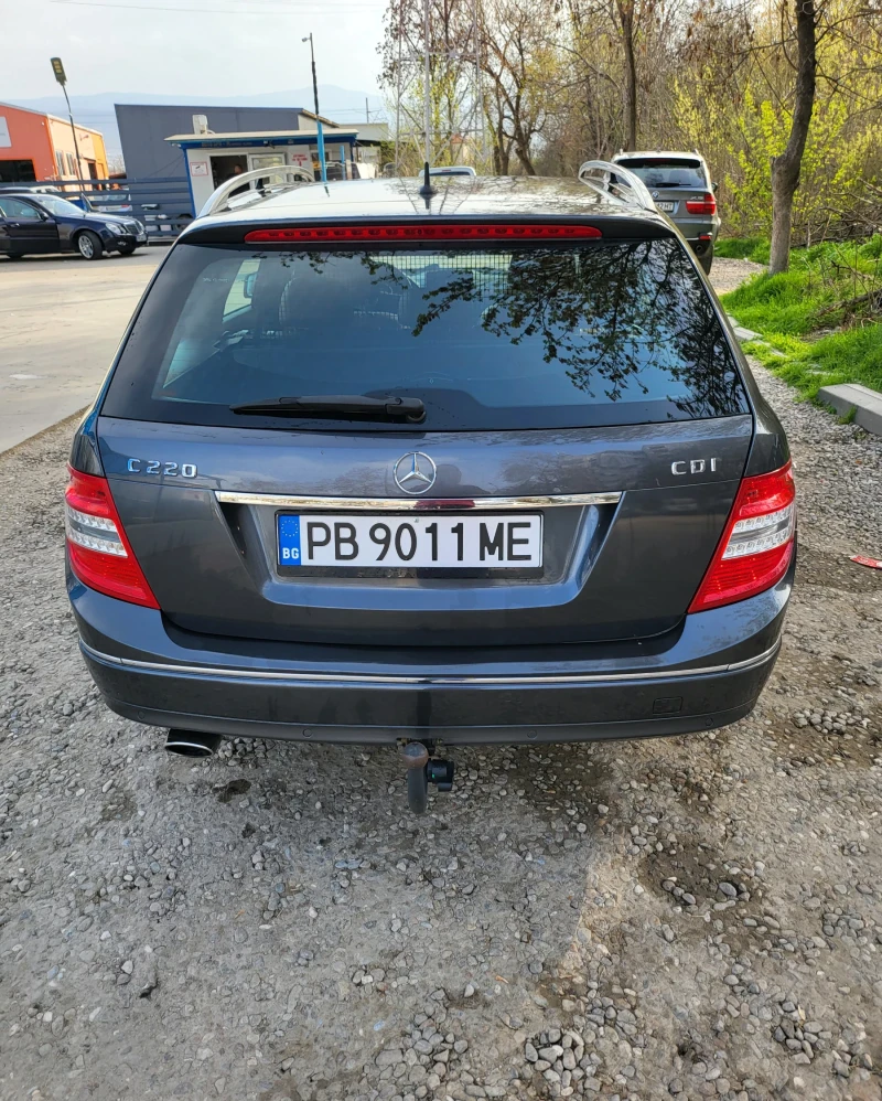 Mercedes-Benz C 220 C220, снимка 8 - Автомобили и джипове - 52725731