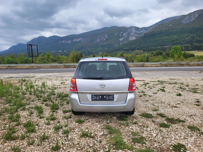 Opel Zafira 1.8i, снимка 4 - Автомобили и джипове - 51427922
