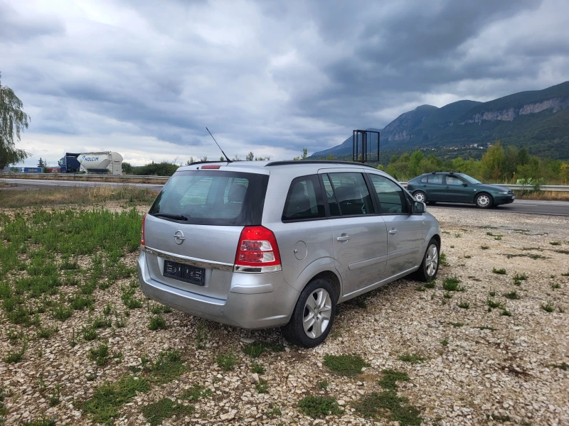 Opel Zafira 1.8i, снимка 5 - Автомобили и джипове - 51427922