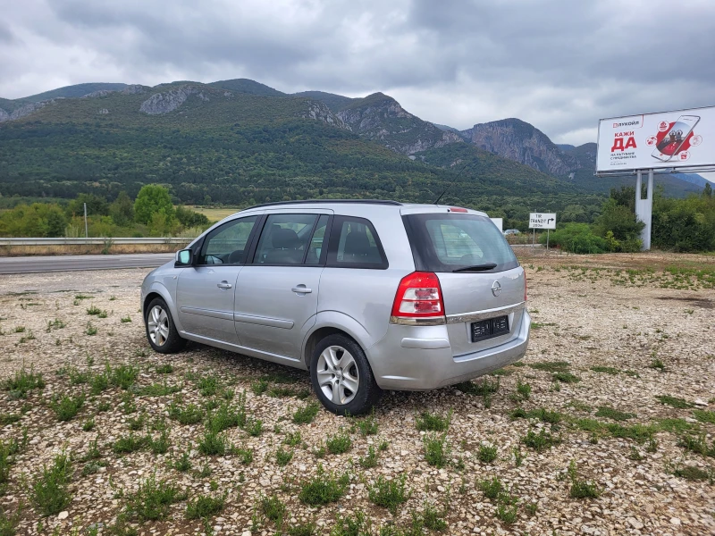 Opel Zafira 1.8i, снимка 3 - Автомобили и джипове - 51427922