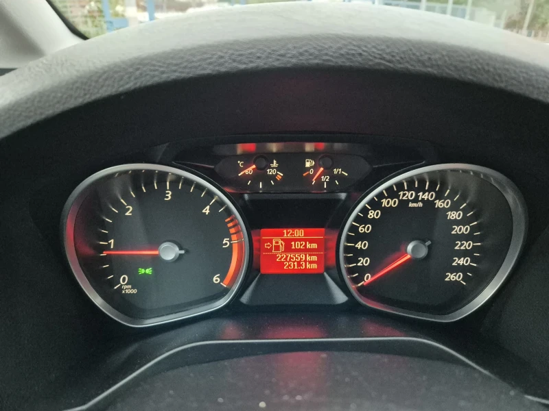 Ford Galaxy 2.0 TDCI, снимка 13 - Автомобили и джипове - 51983245