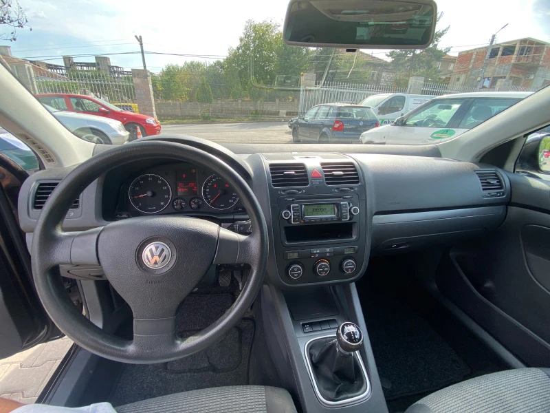 VW Golf 1.6i 102к.с , снимка 10 - Автомобили и джипове - 52934518