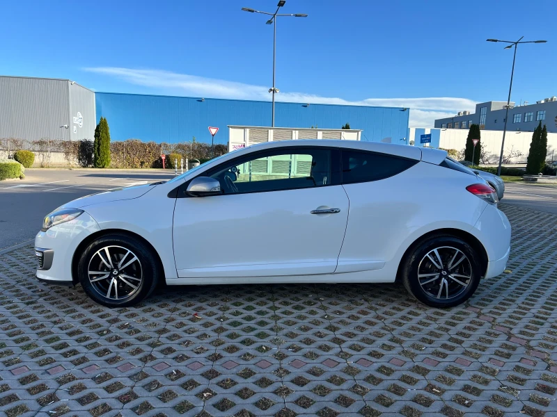 Renault Megane, снимка 3 - Автомобили и джипове - 53020040