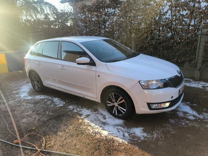Skoda Rapid 1.2 TSI, снимка 3 - Автомобили и джипове - 53191866