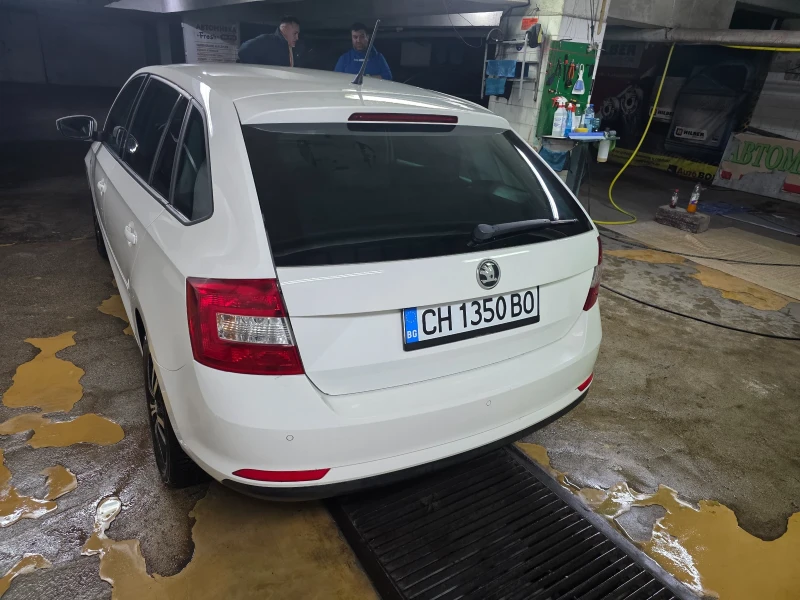 Skoda Rapid 1.2 TSI, снимка 4 - Автомобили и джипове - 53191866
