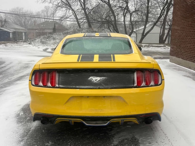 Ford Mustang * EcoBoost * CARFAX * БЕЗ ПЪРВОНАЧАЛНА ВНОСКА, снимка 4 - Автомобили и джипове - 53203851