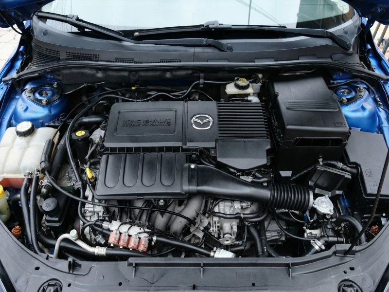 Mazda 3, снимка 9 - Автомобили и джипове - 53222336