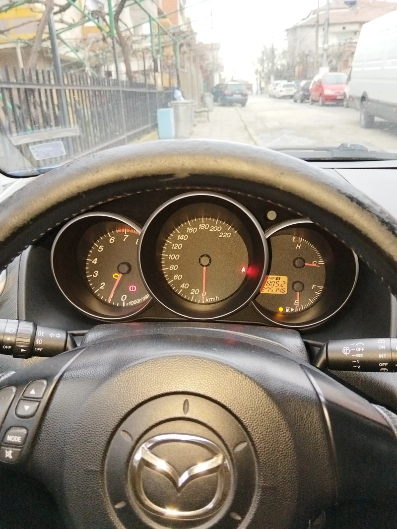 Mazda 3, снимка 7 - Автомобили и джипове - 53222336