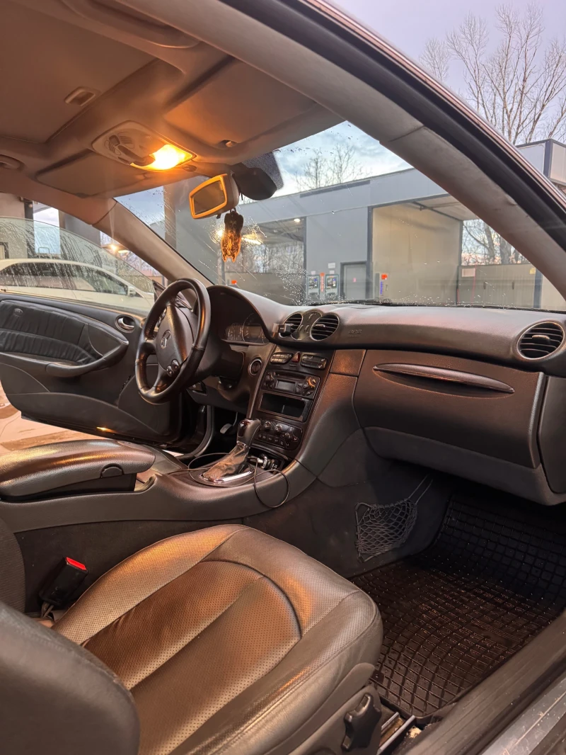 Mercedes-Benz CLK, снимка 7 - Автомобили и джипове - 53394805