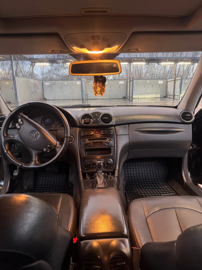 Mercedes-Benz CLK, снимка 5 - Автомобили и джипове - 53394805