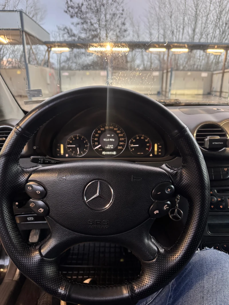 Mercedes-Benz CLK, снимка 9 - Автомобили и джипове - 53394805