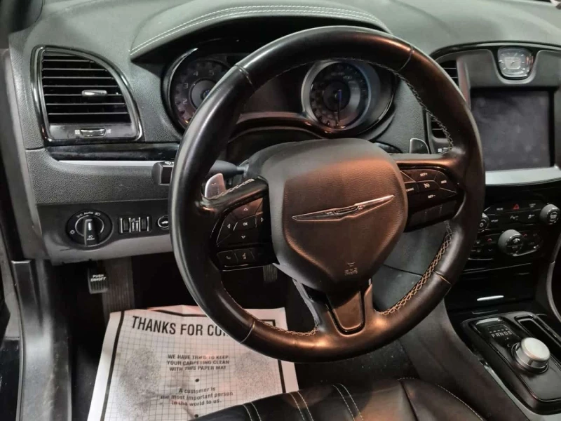 Chrysler 300c S * CARFAX * ПАНОРАМА * ПОДГРЕВИ* ПАМЕТ* , снимка 12 - Автомобили и джипове - 53565119