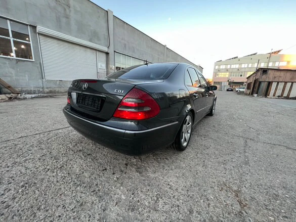Mercedes-Benz E 270 E 270 CDI, снимка 2 - Автомобили и джипове - 56202943