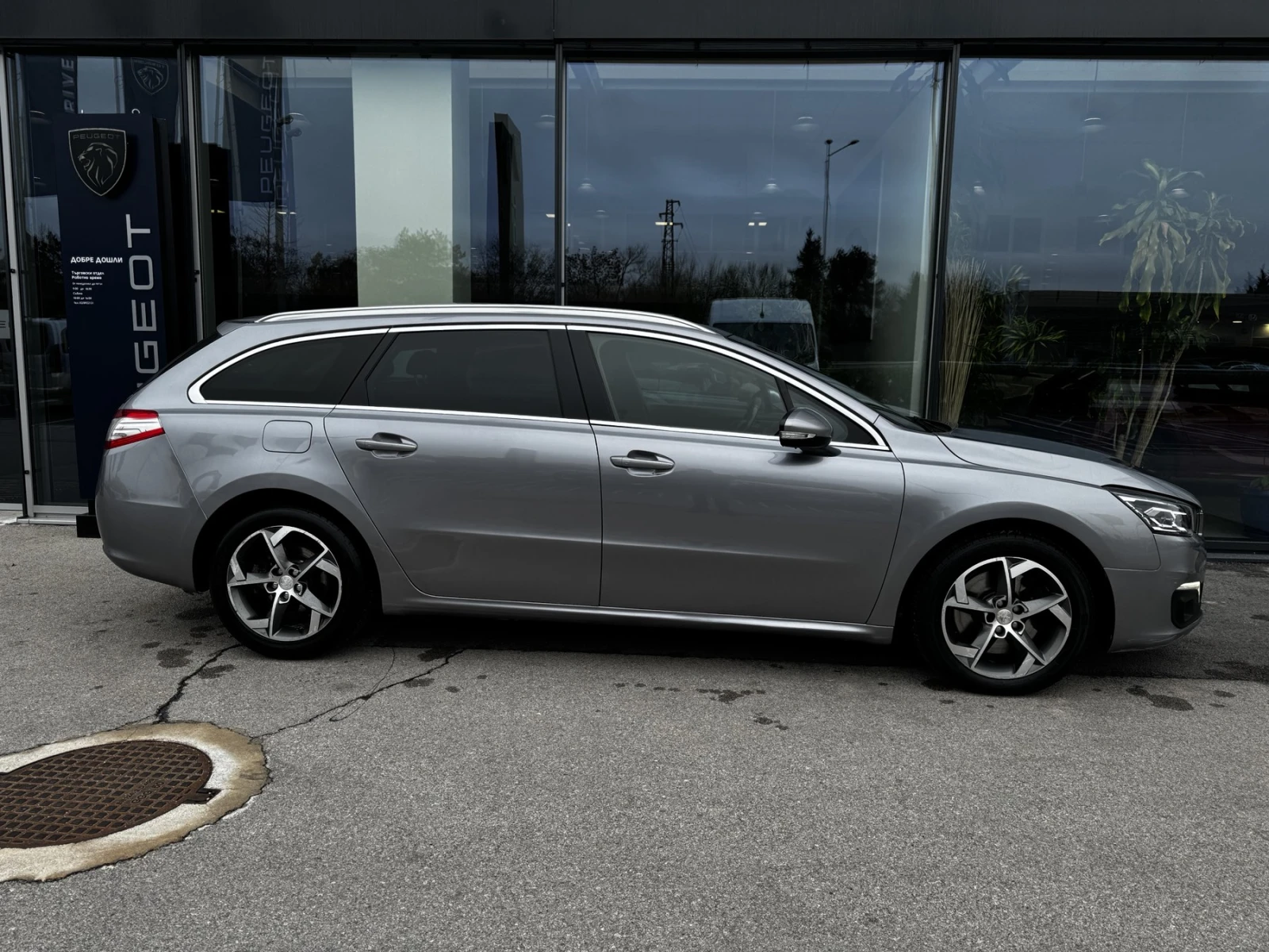 Peugeot 508 SW ALLURE 2.0 Blue HDI/180 STT BVA6 E6 - изображение 4