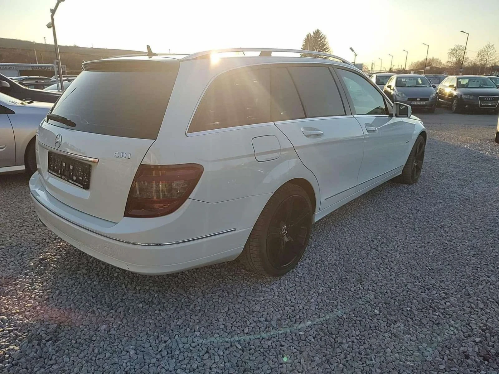 Mercedes-Benz C 220  - изображение 4