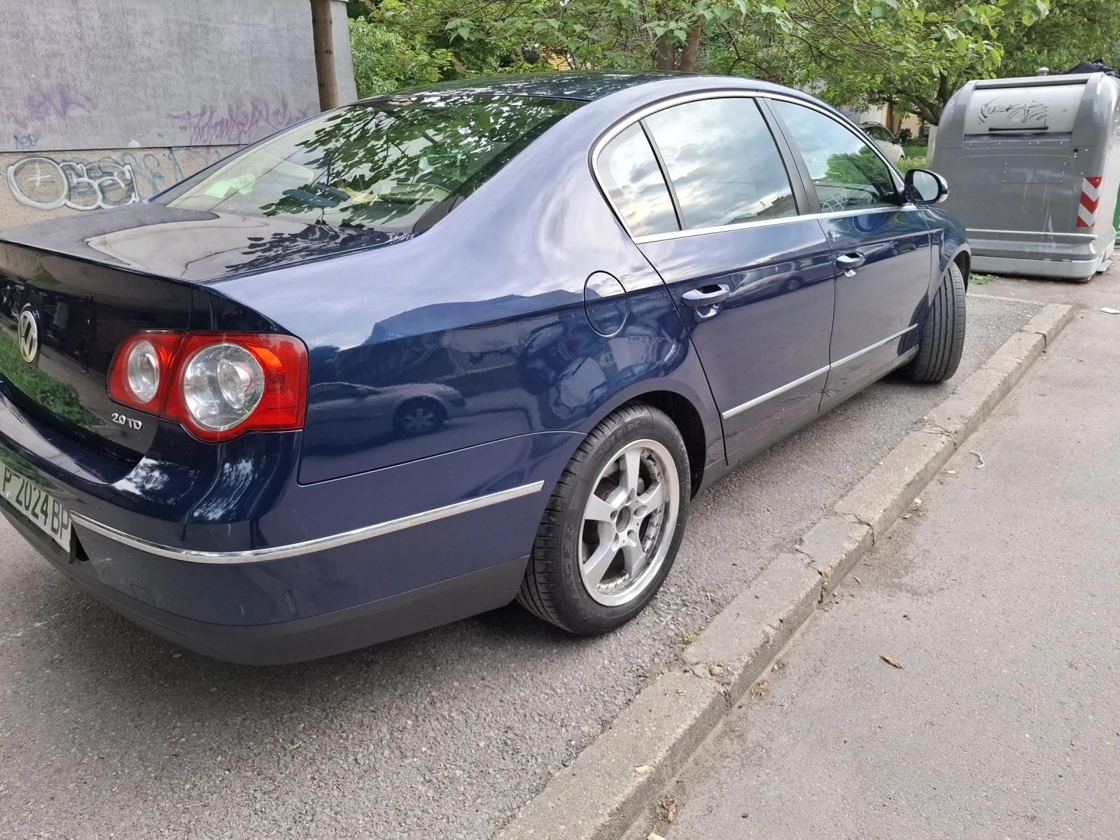 VW Passat B6 помпа дюза BMP - изображение 3