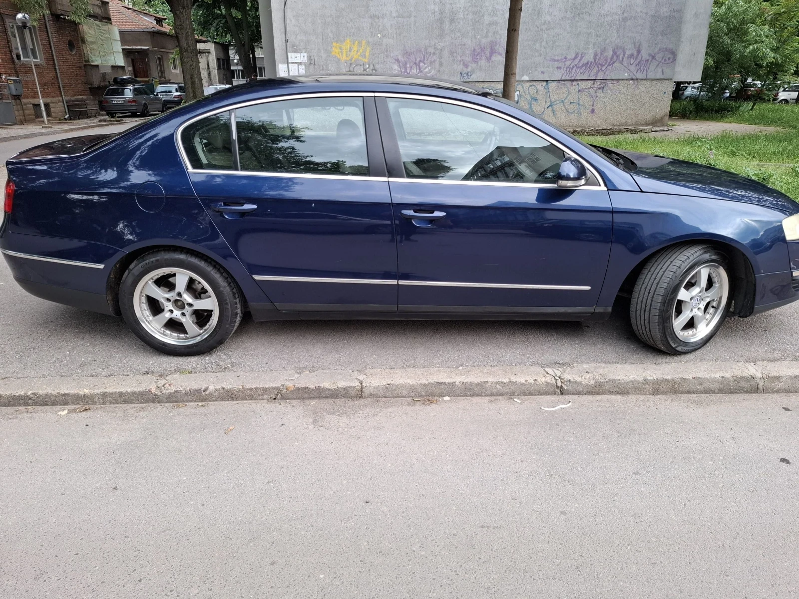 VW Passat B6 помпа дюза BMP - изображение 2