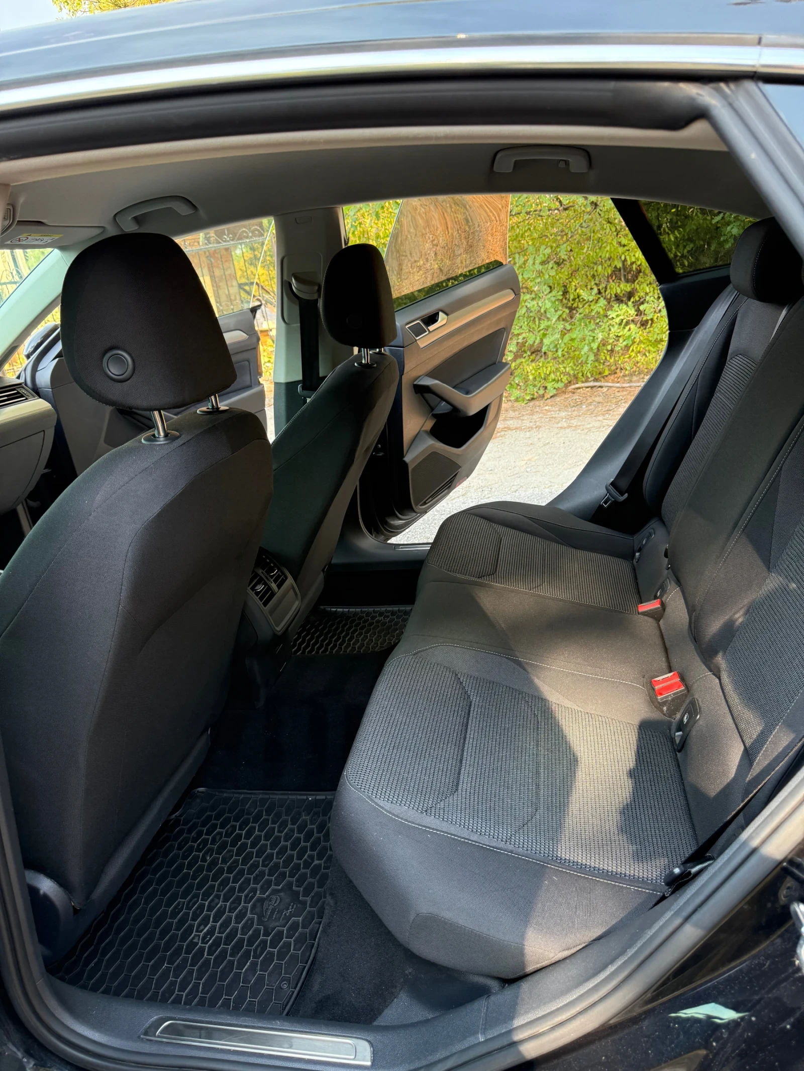 VW Arteon VW Arteon DSG 150 .. | Lane Assist | Digital Coc | Mobile.bg   16