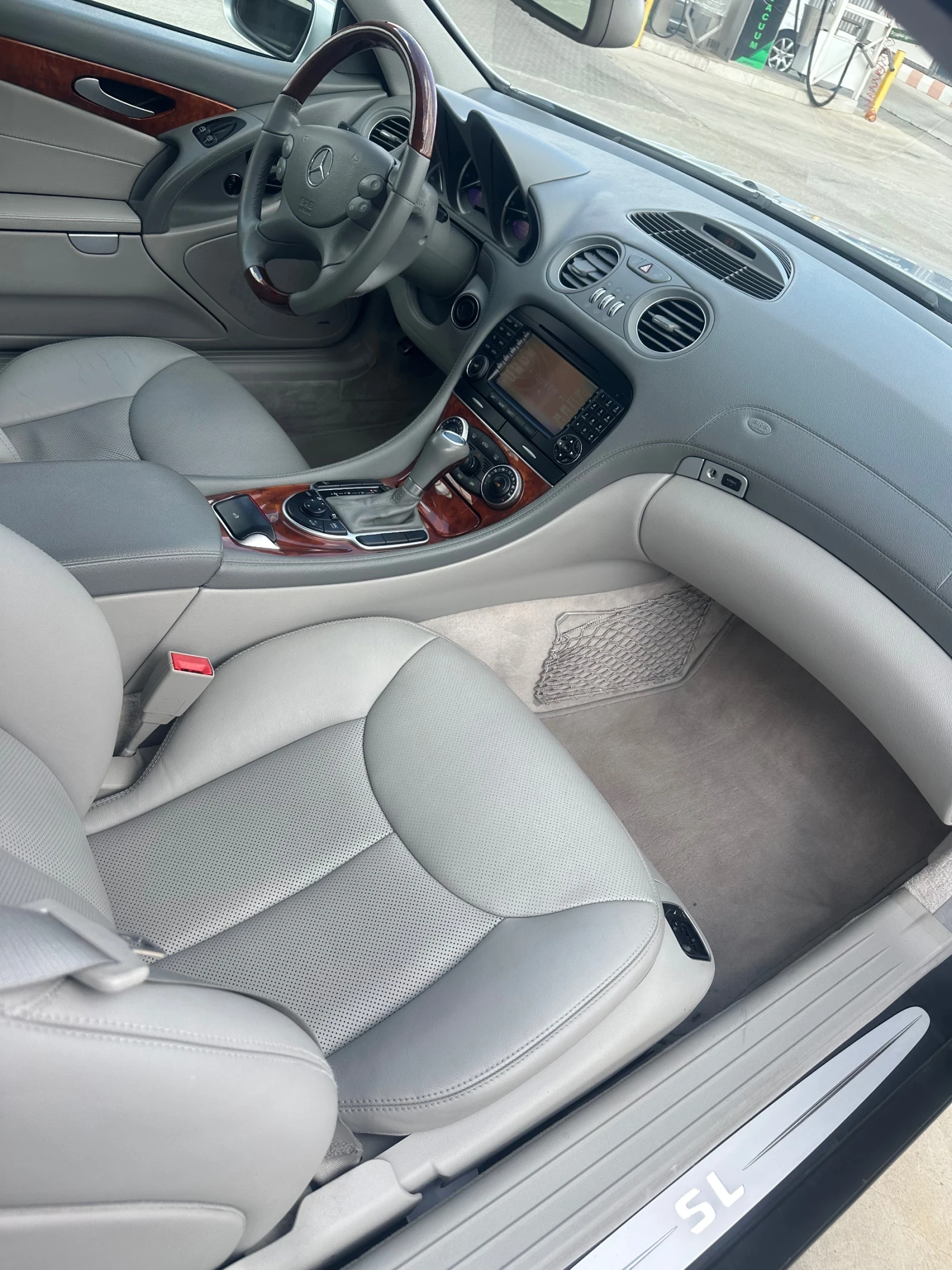 Mercedes-Benz SL 500  - изображение 4
