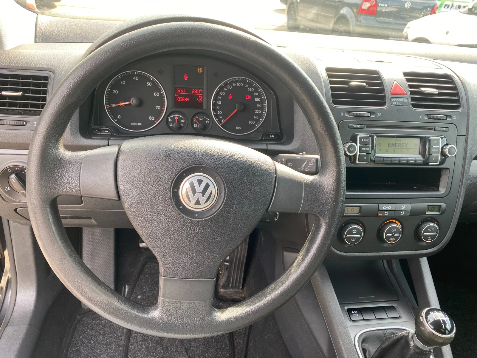 VW Golf 1.6i 102�.�  | Mobile.bg � ����������� 11